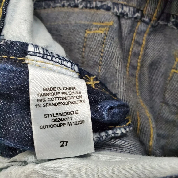 Guess Jeans Women's Doheny Dark Wash Distressed Bootcut Leg Denim Size 27 - Picture 4 of 6